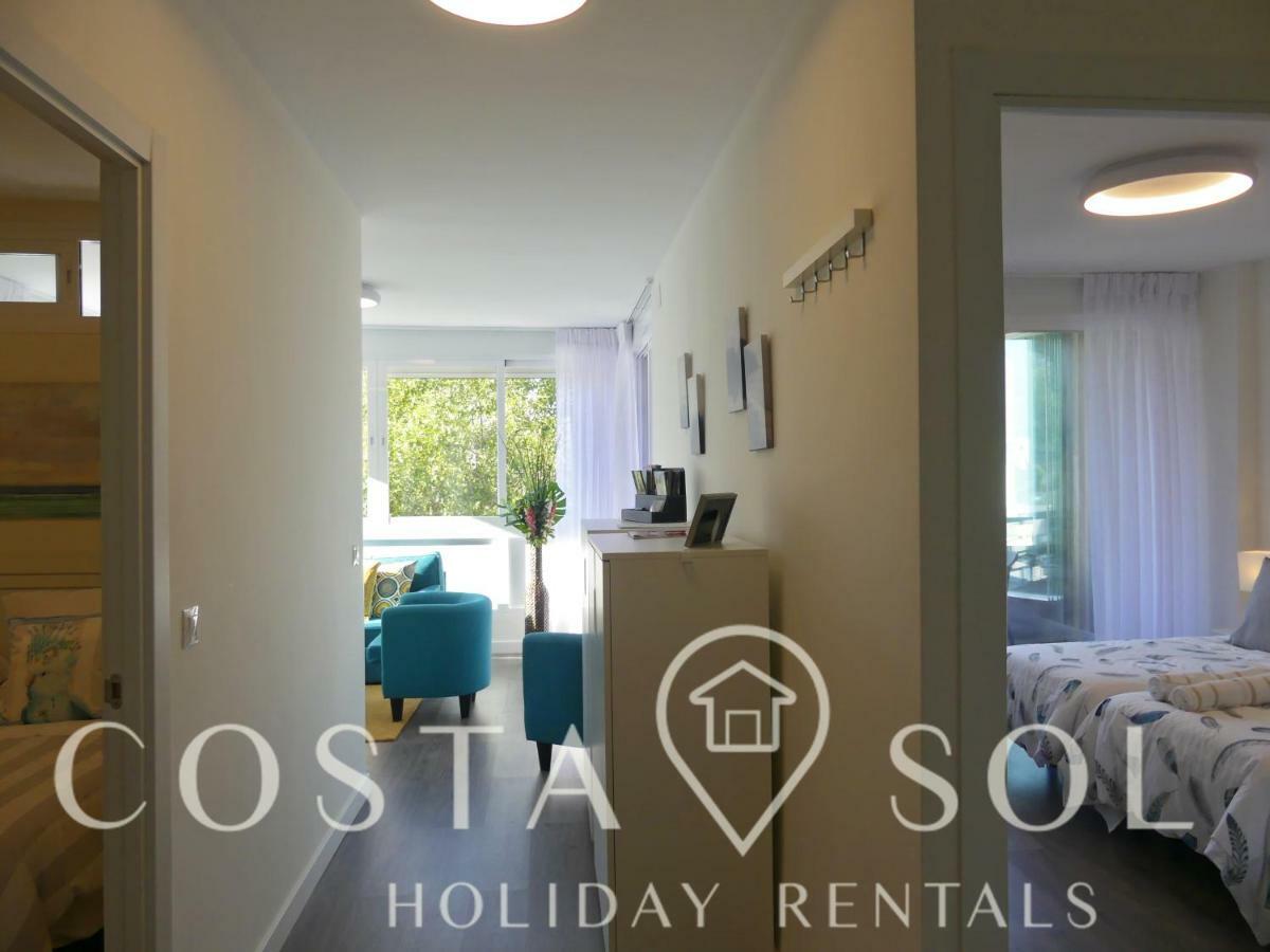 Apartamento Vacacional A 1 Minuto De La Playa - Carihuela Torremolinos Eksteriør billede