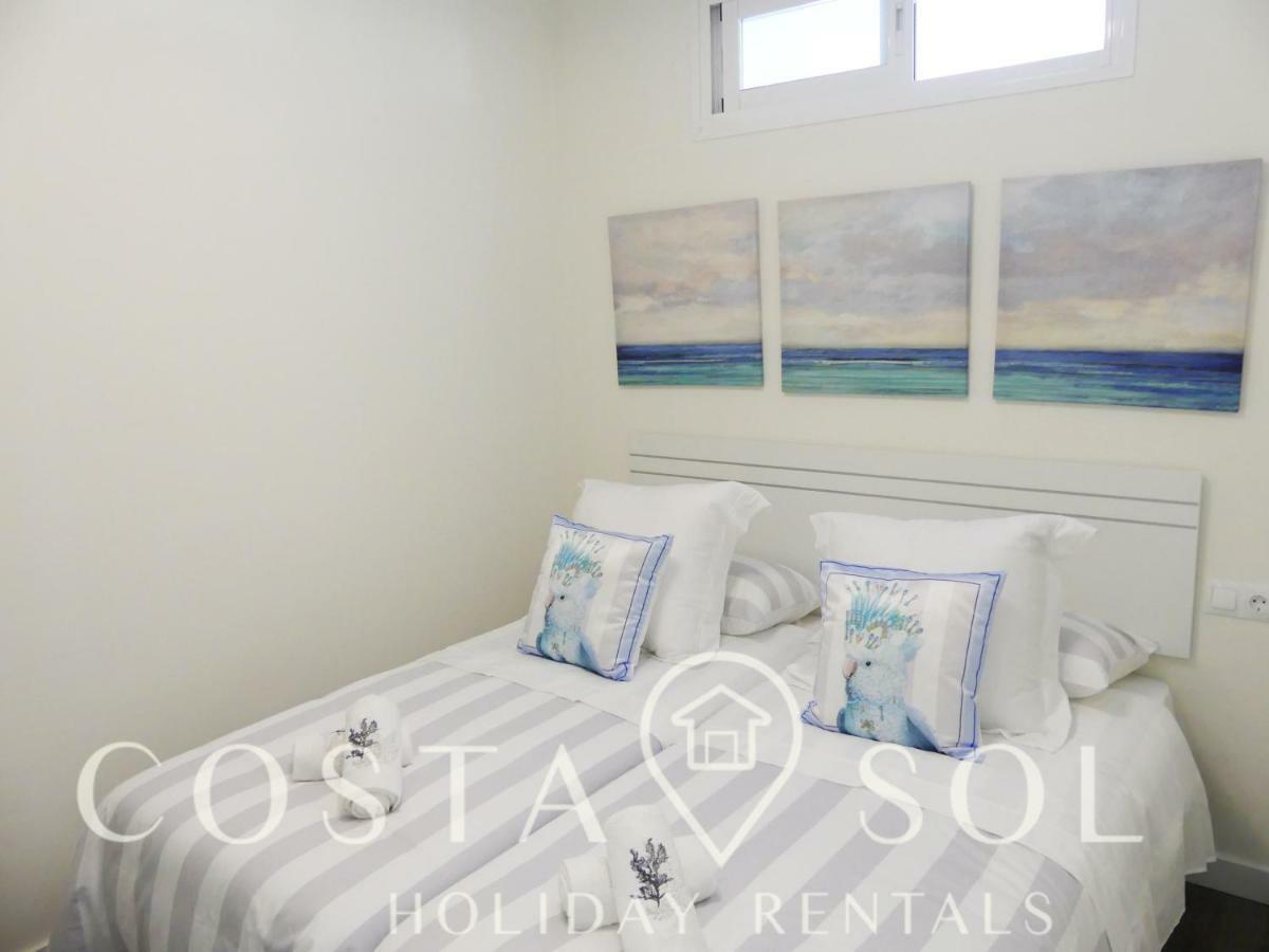 Apartamento Vacacional A 1 Minuto De La Playa - Carihuela Torremolinos Eksteriør billede