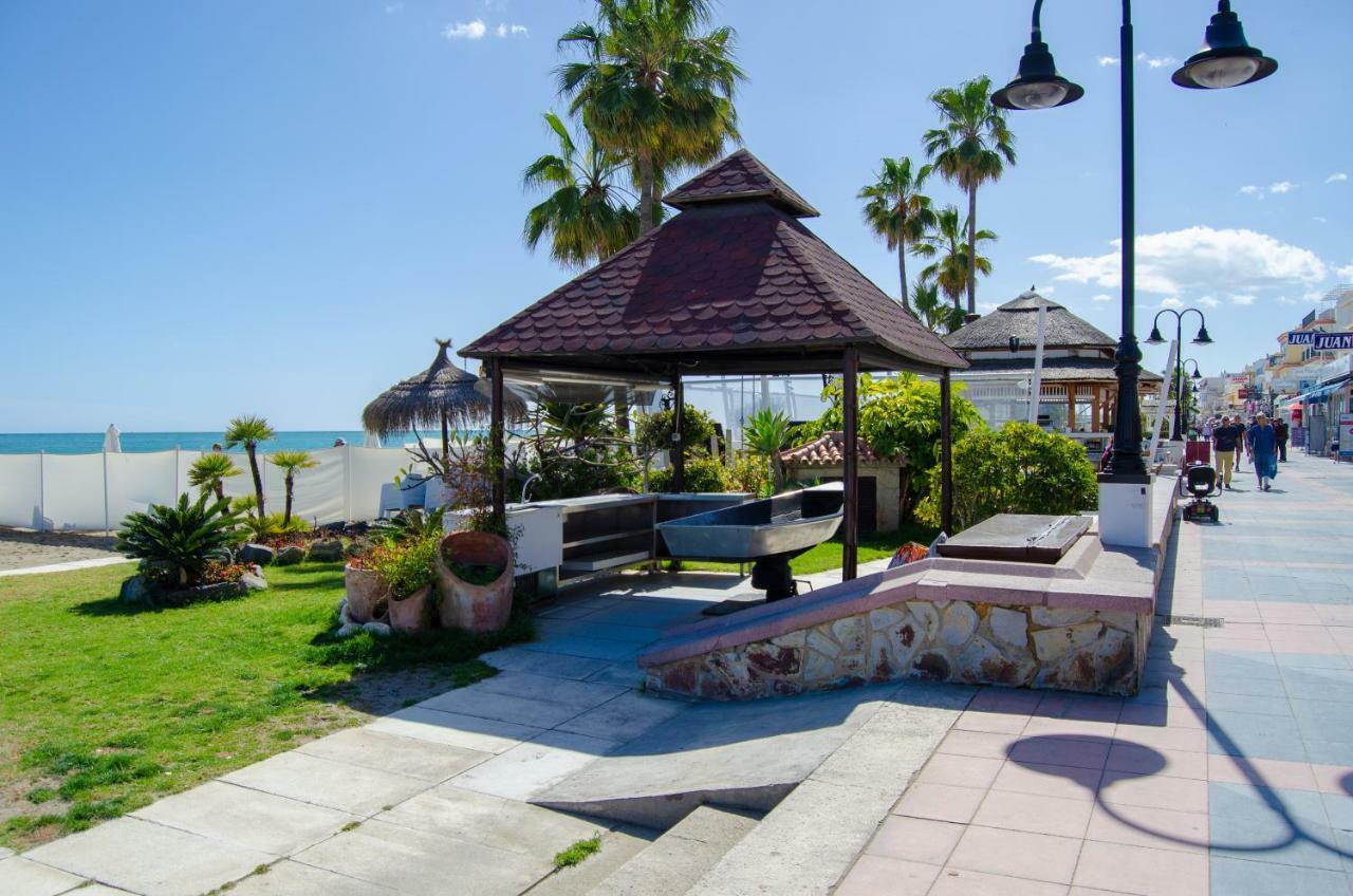 Apartamento Vacacional A 1 Minuto De La Playa - Carihuela Torremolinos Eksteriør billede