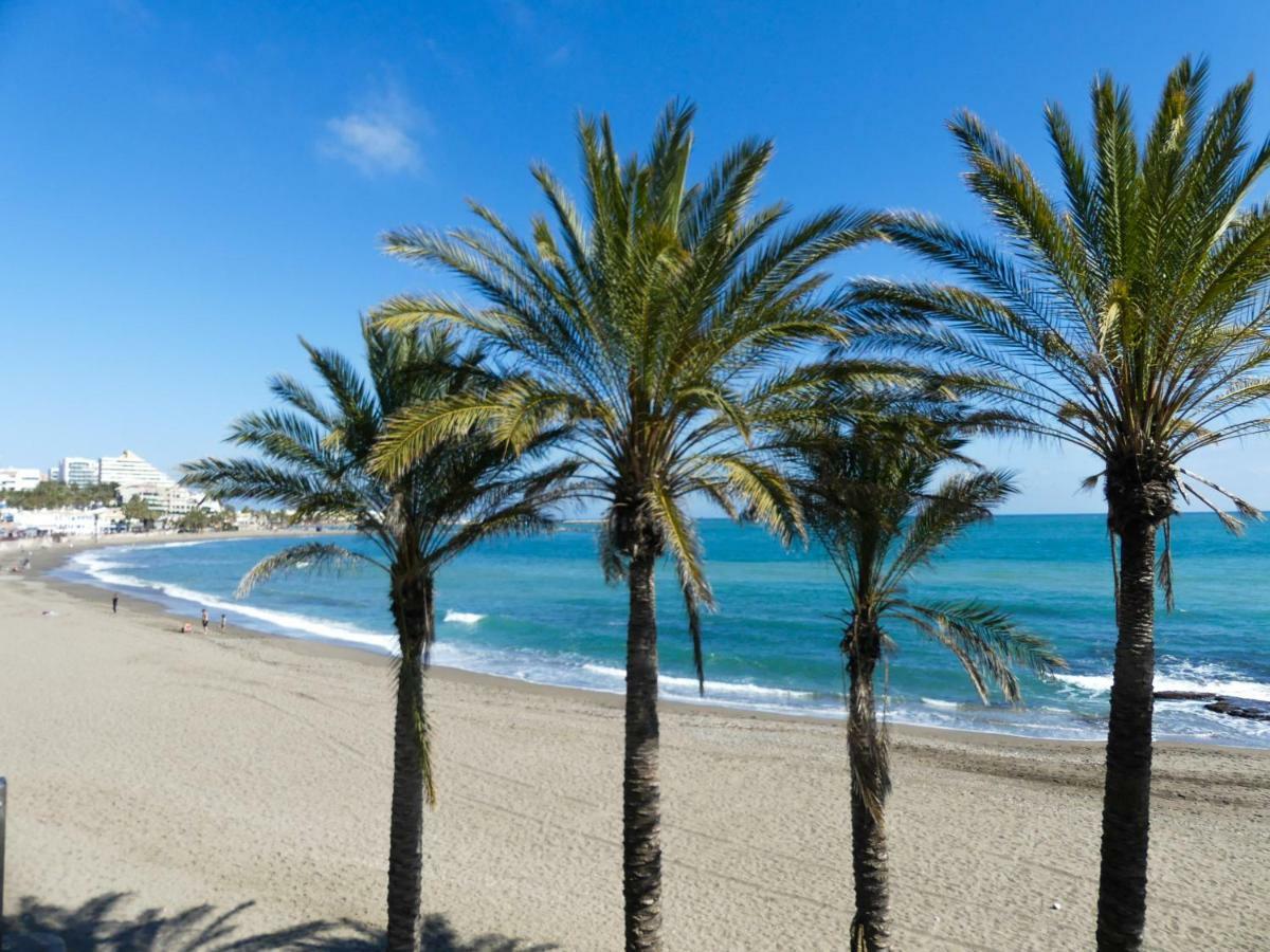 Apartamento Vacacional A 1 Minuto De La Playa - Carihuela Torremolinos Eksteriør billede