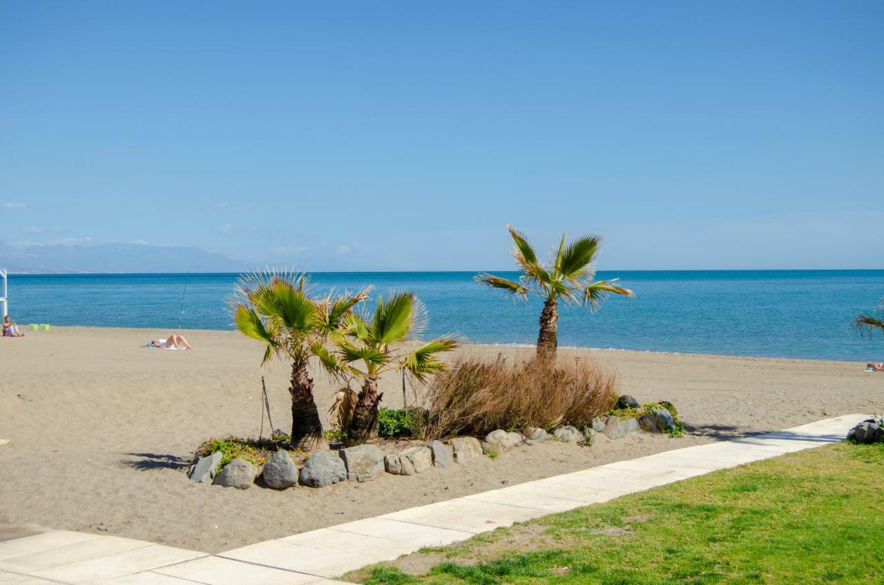 Apartamento Vacacional A 1 Minuto De La Playa - Carihuela Torremolinos Eksteriør billede